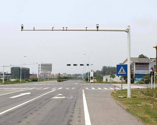 阿拉山口监控灯