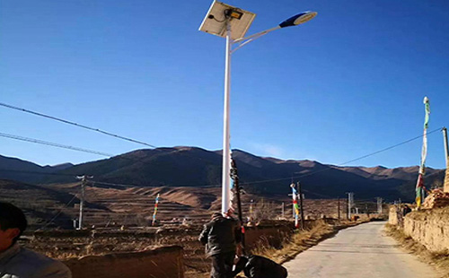 阿拉山口智慧路灯安装必备设计要素：打造高效智能的城市照明系统