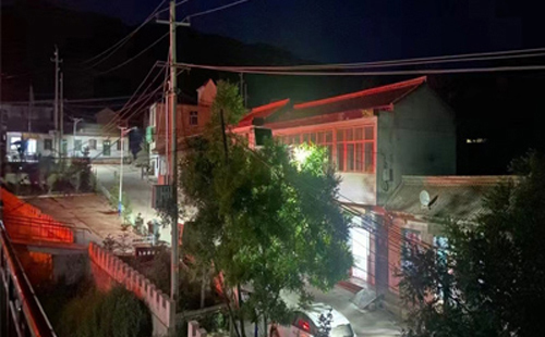 阿拉山口太阳能路灯防雷接地做法详解