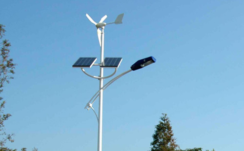 阿拉山口太阳能路灯为何在农村地区广受欢迎